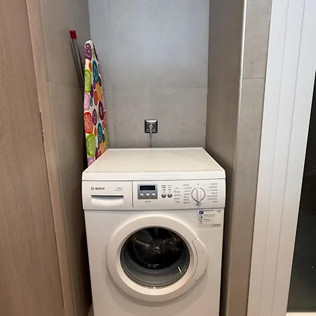 شقة Dim لاريسا